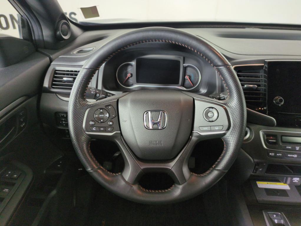 used 2022 Honda Pilot car, priced at $26,799