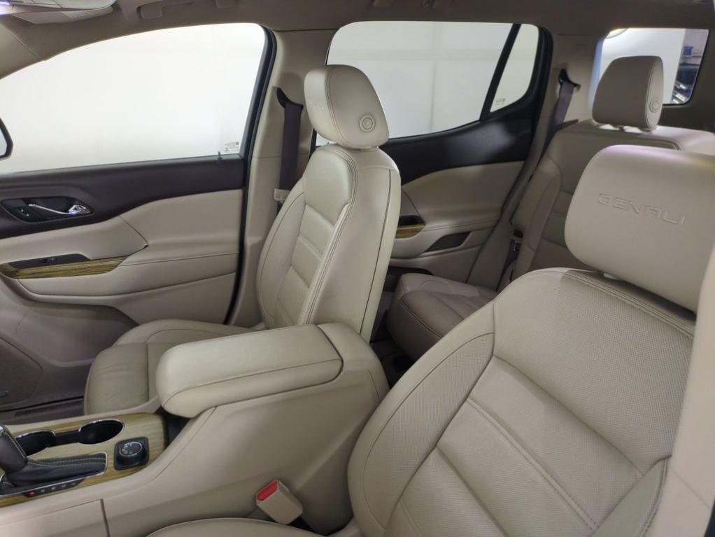 used 2017 GMC Acadia car, priced at $18,999