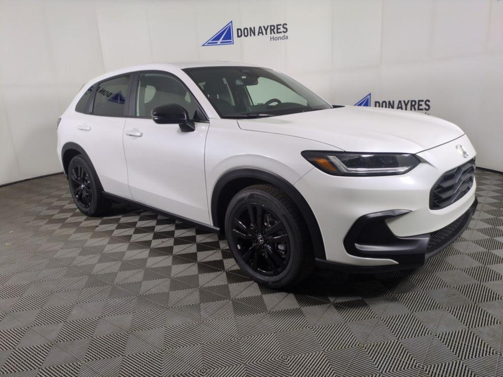 new 2026 Honda HR-V car, priced at $31,405