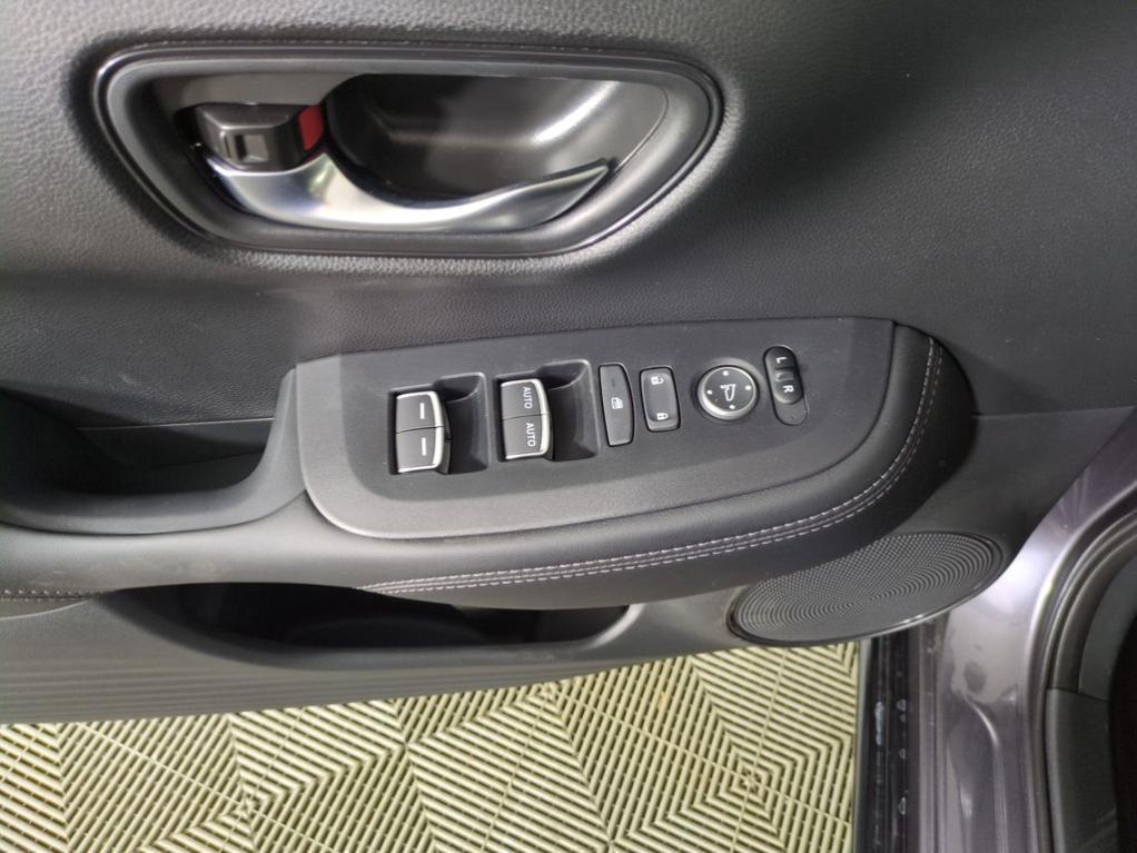 new 2026 Honda HR-V car, priced at $33,000