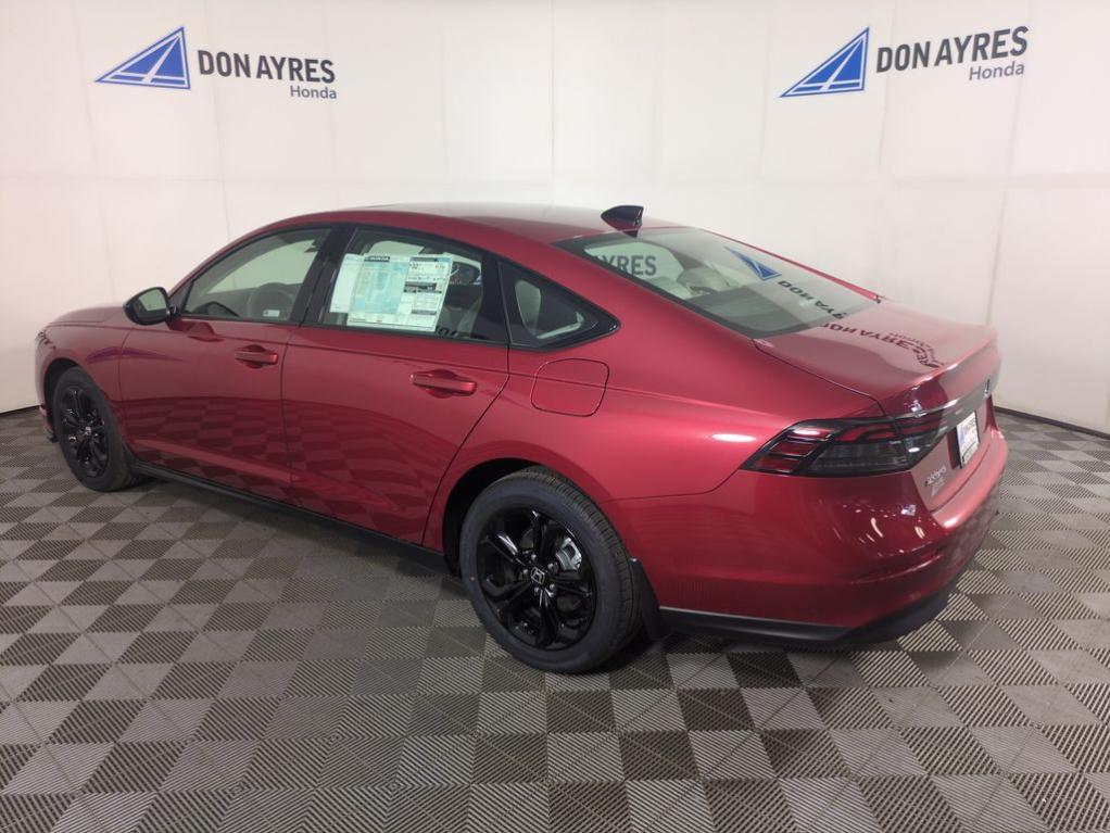 new 2025 Honda Accord car, priced at $31,173