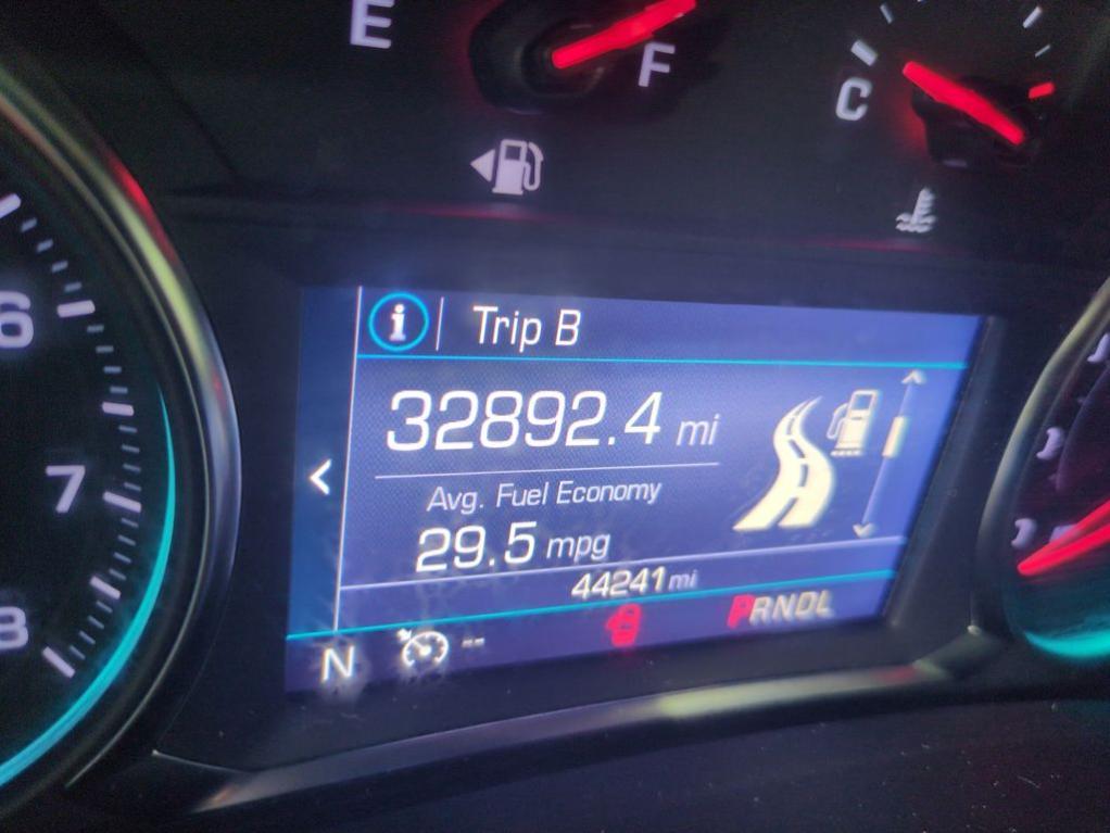 used 2023 Chevrolet Equinox car, priced at $20,499