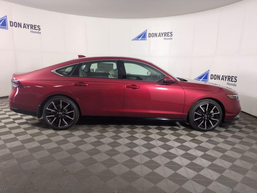new 2025 Honda Accord Hybrid car, priced at $38,585