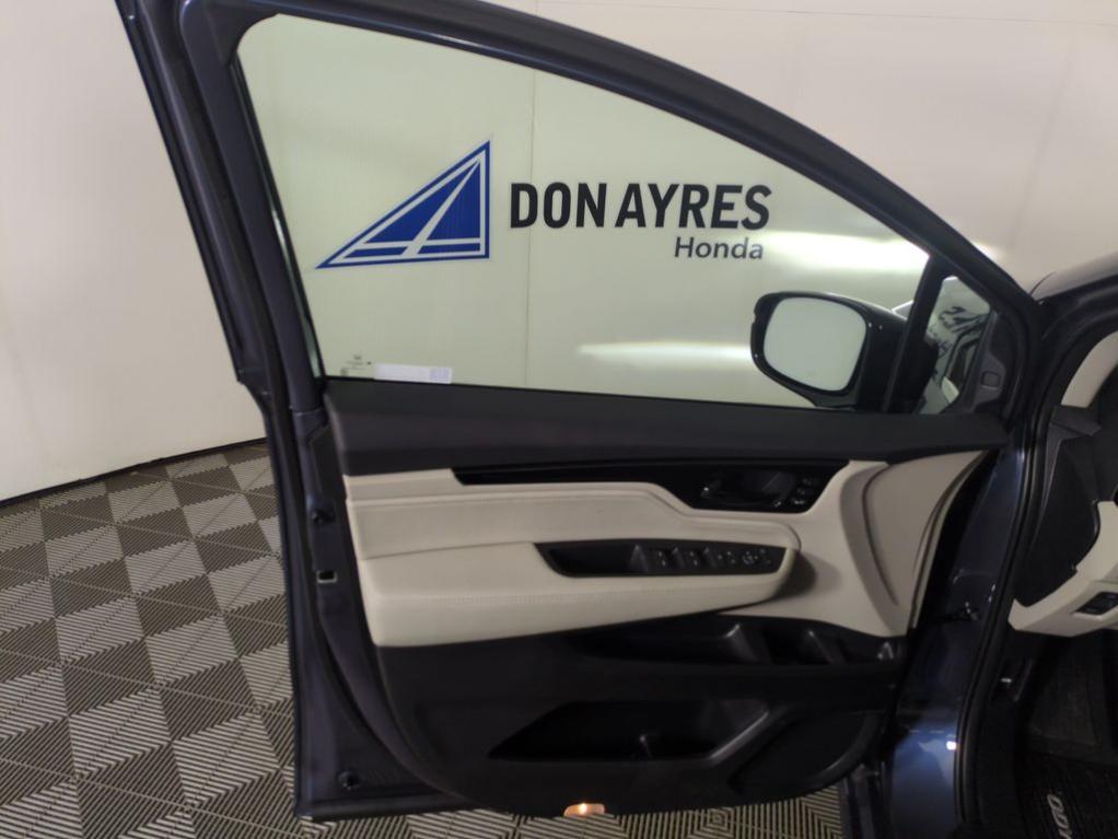 new 2026 Honda Odyssey car, priced at $49,457