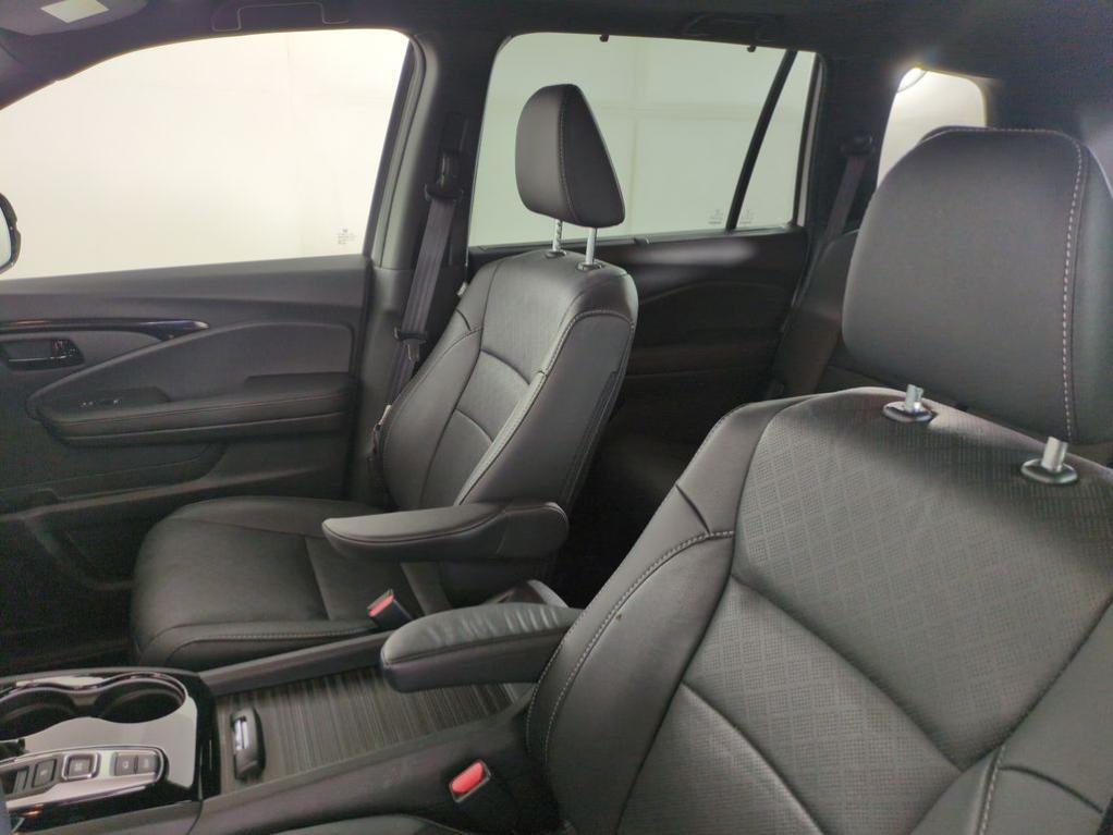 used 2022 Honda Passport car, priced at $36,999