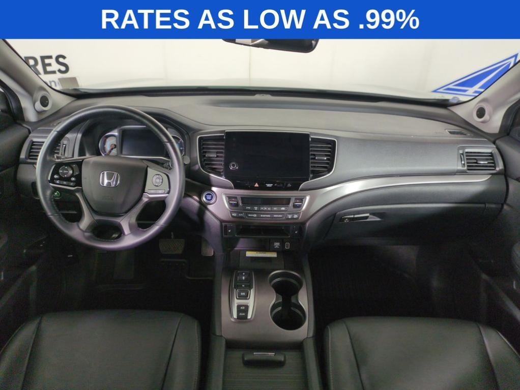 used 2022 Honda Pilot car, priced at $33,899