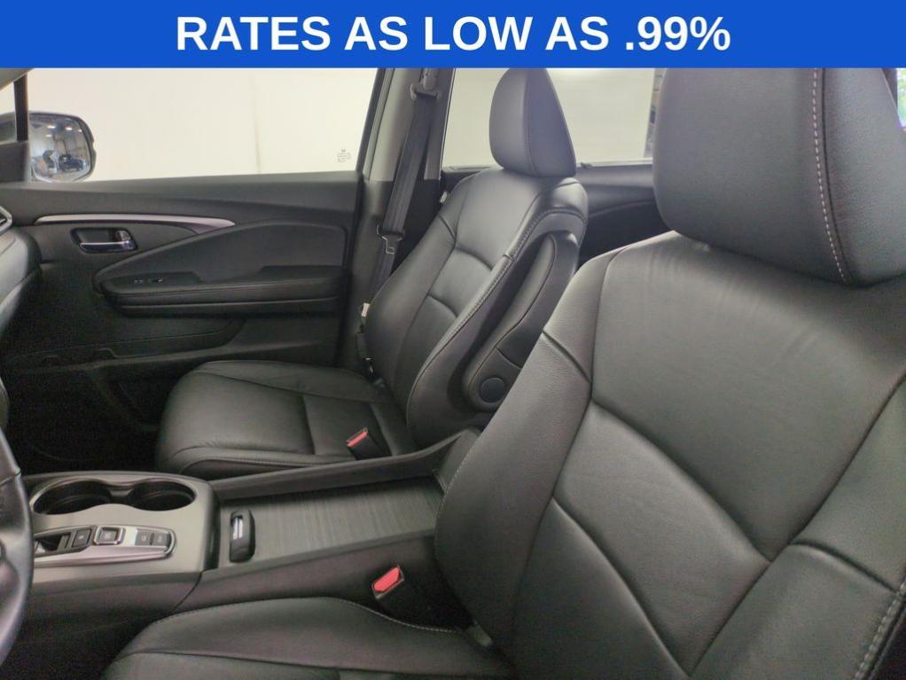 used 2022 Honda Pilot car, priced at $33,899