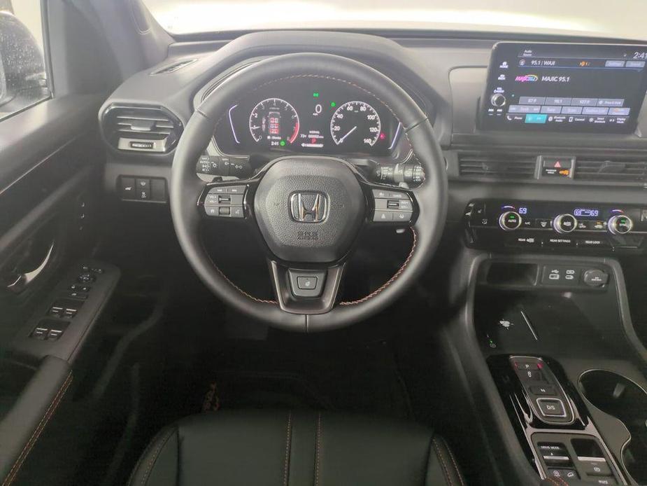 new 2025 Honda Pilot car, priced at $51,250