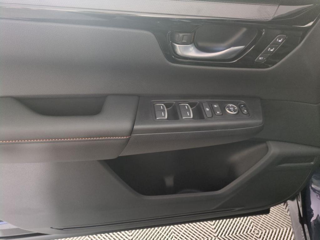 new 2026 Honda CR-V Hybrid car, priced at $44,599