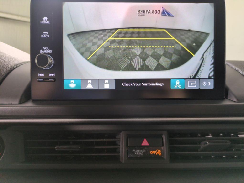 new 2025 Honda Pilot car, priced at $52,549