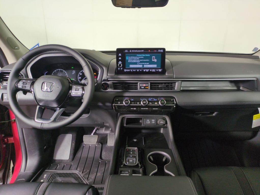 new 2025 Honda Pilot car, priced at $49,872