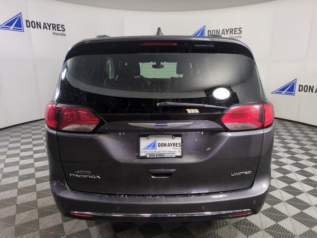 used 2020 Chrysler Pacifica car, priced at $20,999