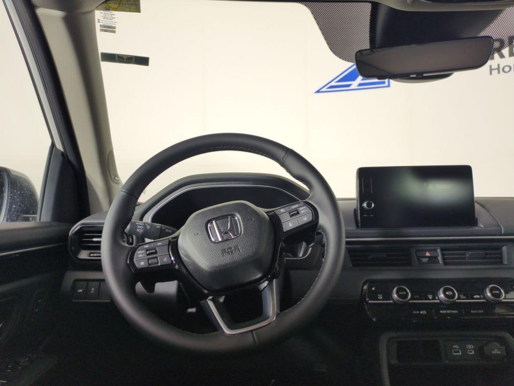 new 2025 Honda Pilot car, priced at $52,076