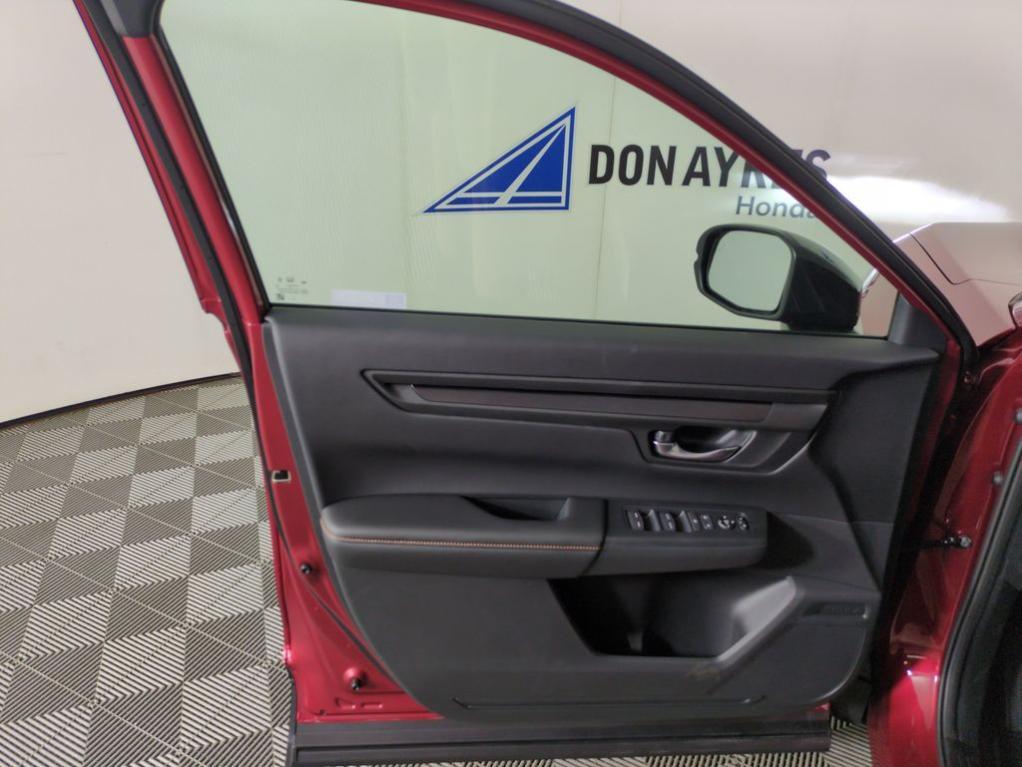 new 2026 Honda CR-V Hybrid car, priced at $36,304