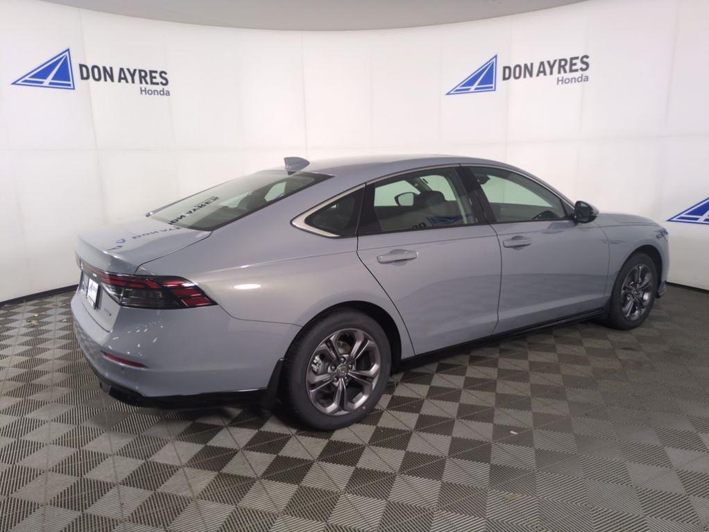 new 2025 Honda Accord Hybrid car, priced at $37,489