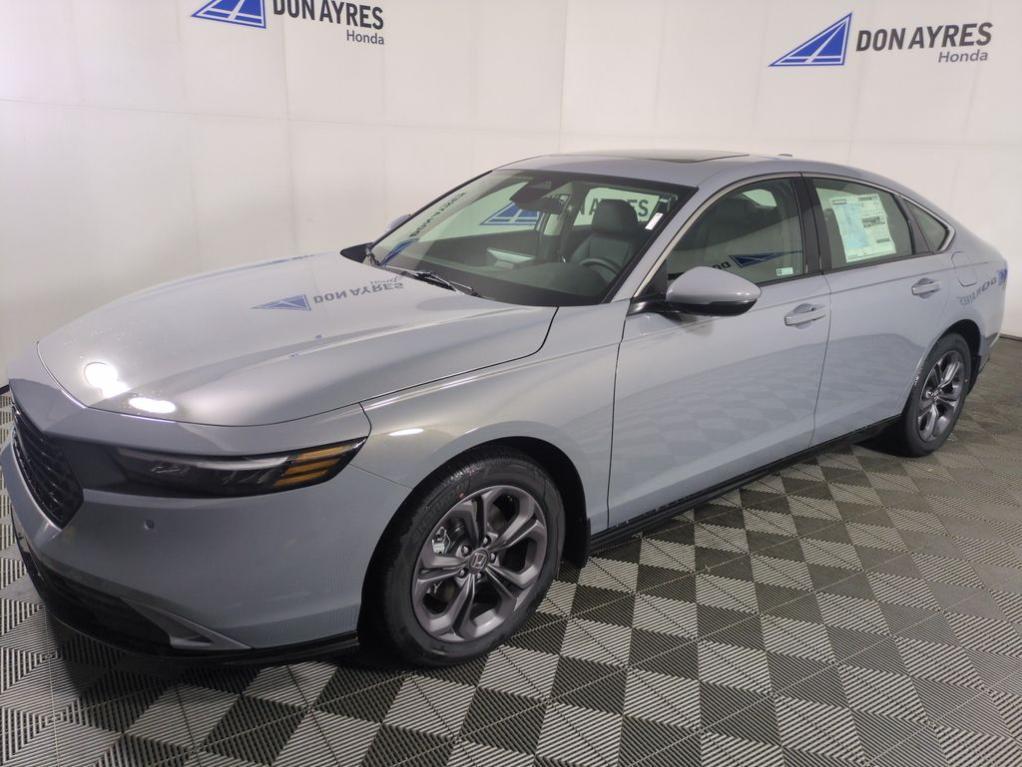 new 2025 Honda Accord Hybrid car, priced at $37,489