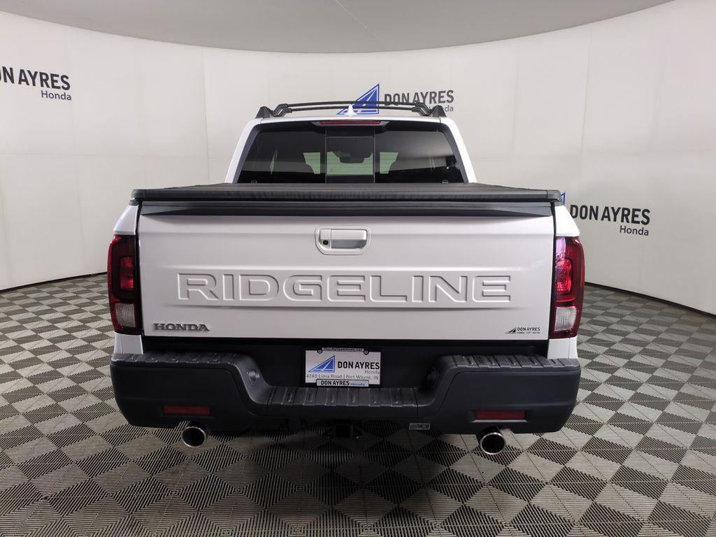 new 2025 Honda Ridgeline car, priced at $42,992