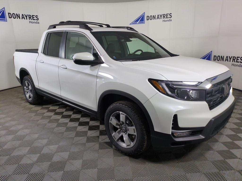new 2025 Honda Ridgeline car, priced at $42,992