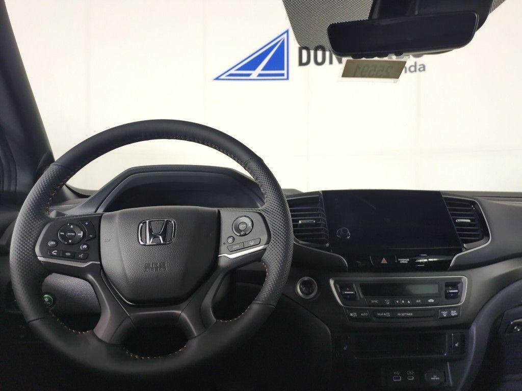 new 2025 Honda Passport car, priced at $46,395