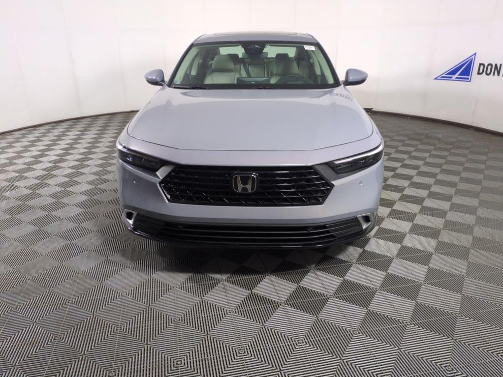 new 2025 Honda Accord Hybrid car, priced at $38,540