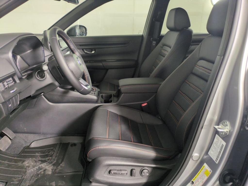 new 2026 Honda CR-V Hybrid car, priced at $42,574