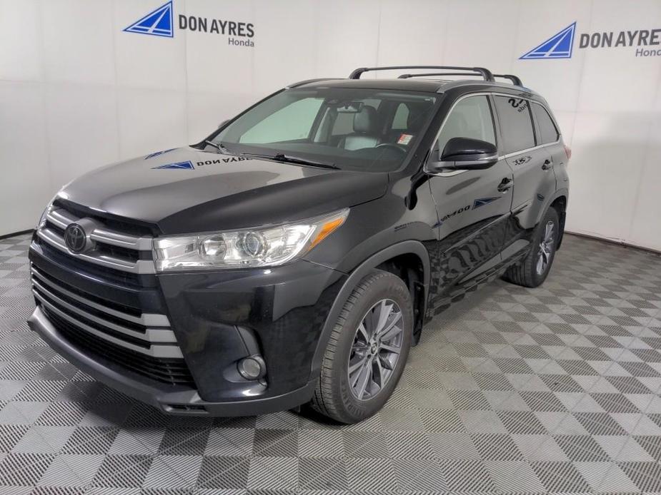 used 2018 Toyota Highlander car, priced at $25,650