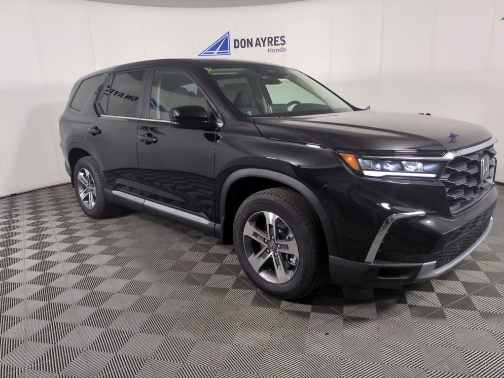 new 2025 Honda Pilot car, priced at $48,049
