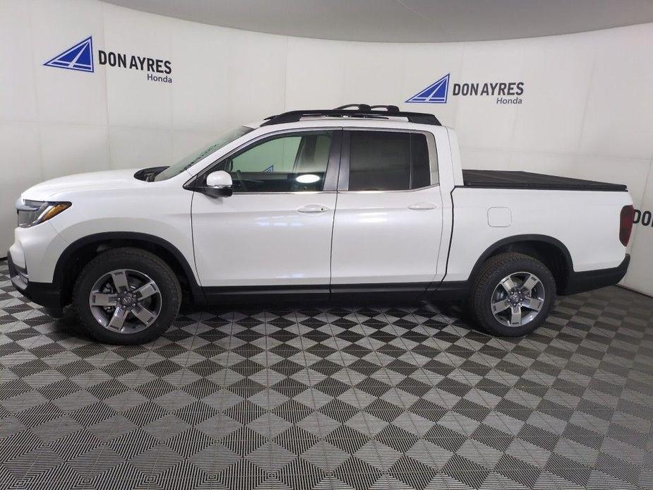 new 2025 Honda Ridgeline car, priced at $47,330