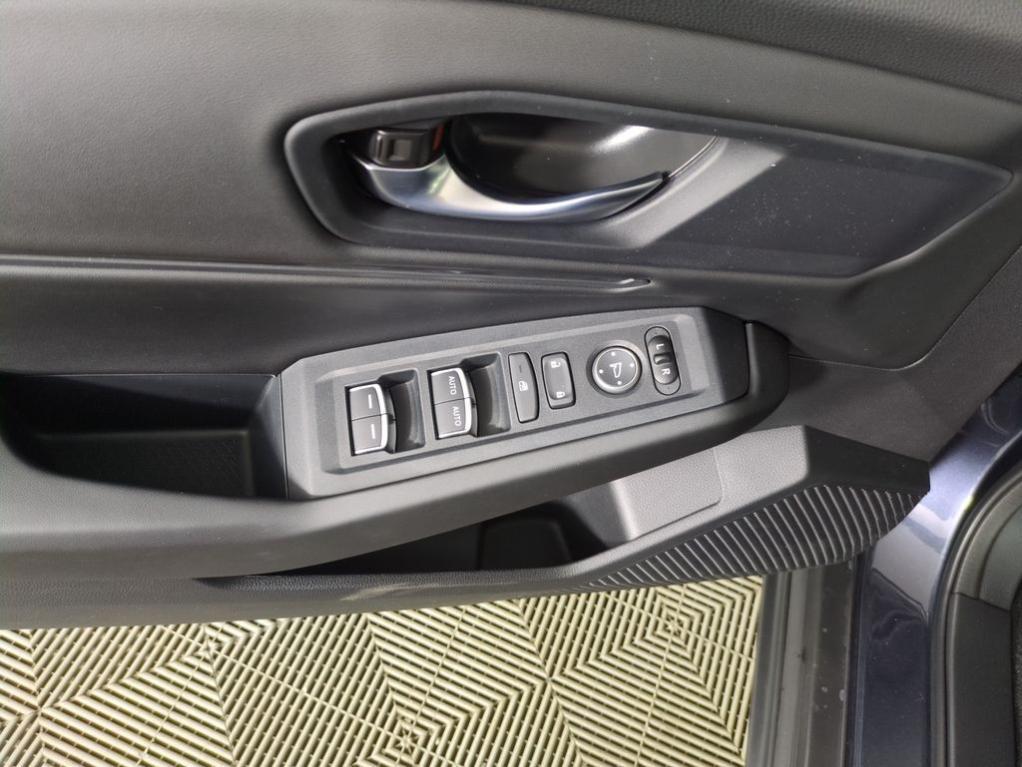 new 2025 Honda Accord car, priced at $30,807