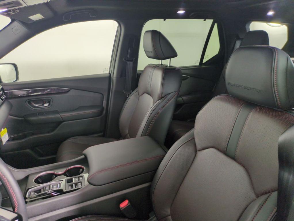 new 2025 Honda Pilot car, priced at $56,234
