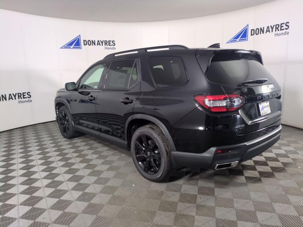 new 2025 Honda Pilot car, priced at $56,234