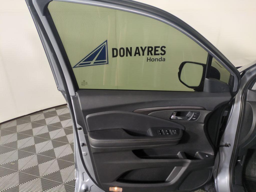 used 2023 Honda Ridgeline car, priced at $35,799