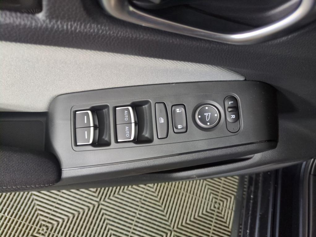 new 2025 Honda Civic Hybrid car, priced at $30,289
