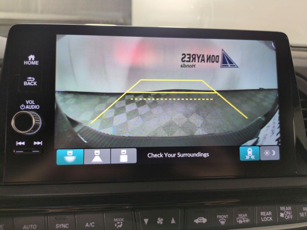 new 2026 Honda Odyssey car, priced at $45,289