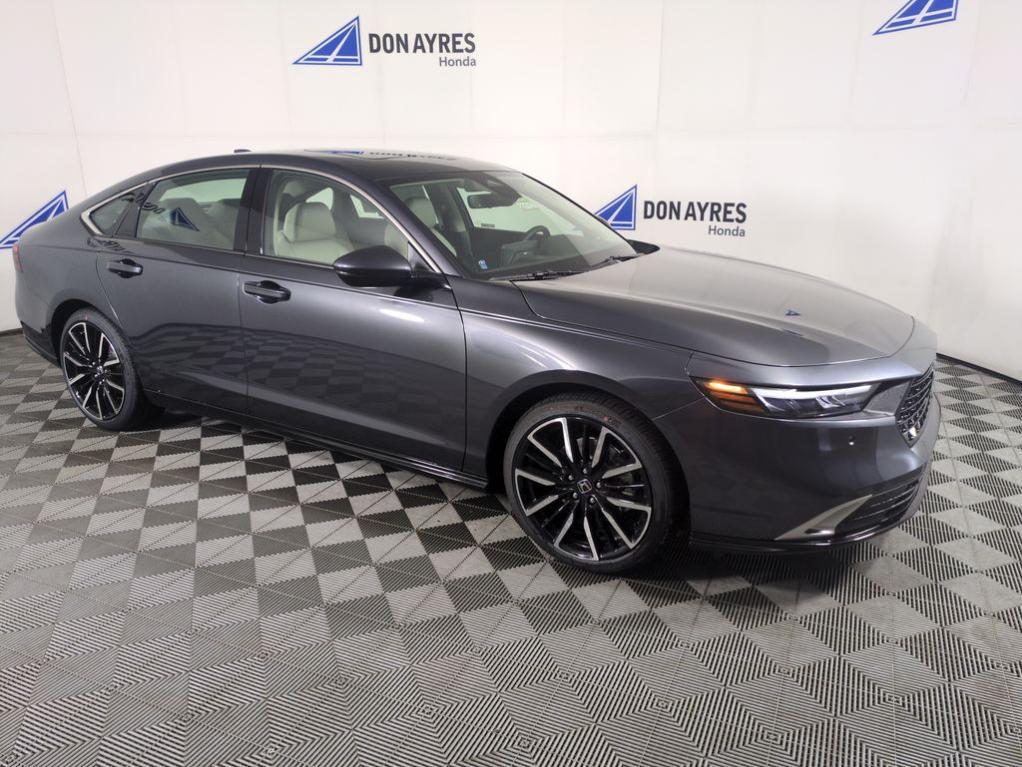 new 2025 Honda Accord Hybrid car, priced at $41,349
