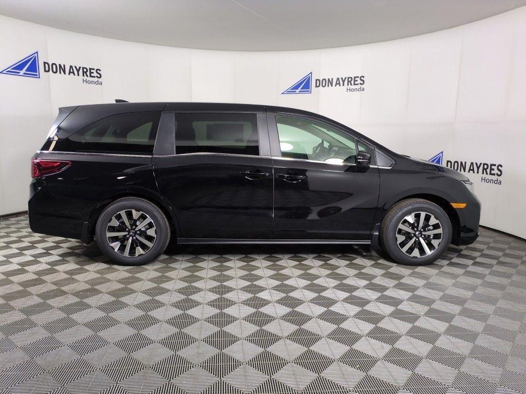 new 2025 Honda Odyssey car, priced at $43,315