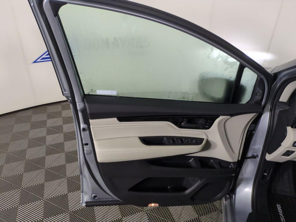 new 2026 Honda Odyssey car, priced at $51,384