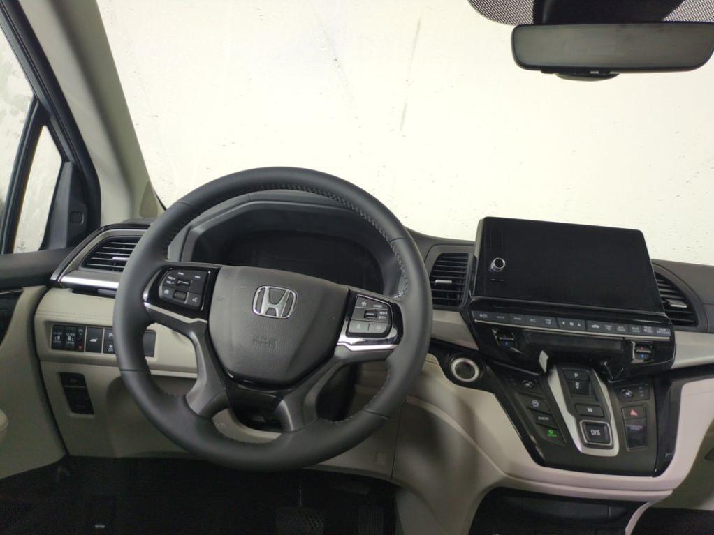 new 2026 Honda Odyssey car, priced at $51,384