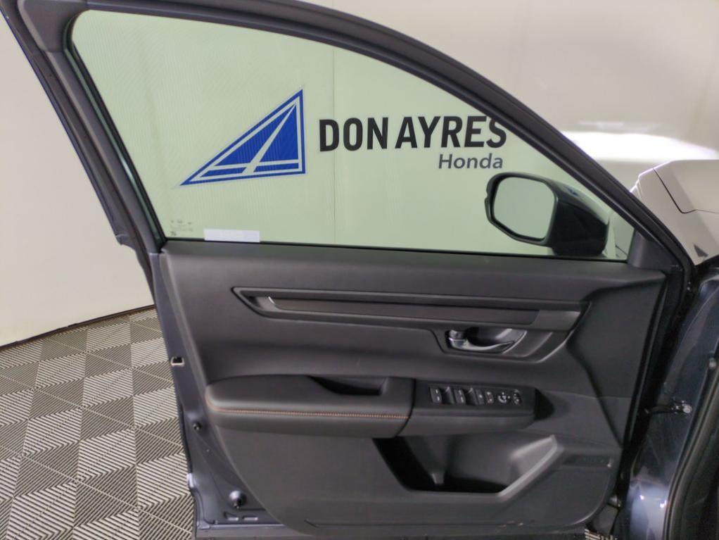 new 2026 Honda CR-V Hybrid car, priced at $37,302