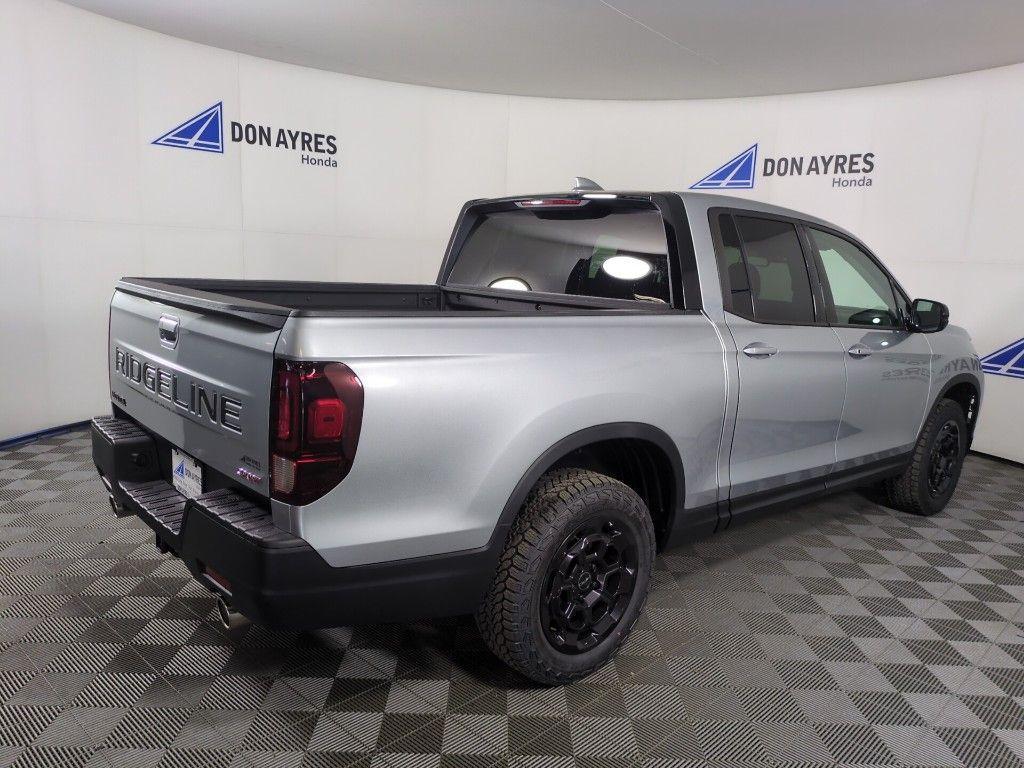 new 2025 Honda Ridgeline car, priced at $44,095