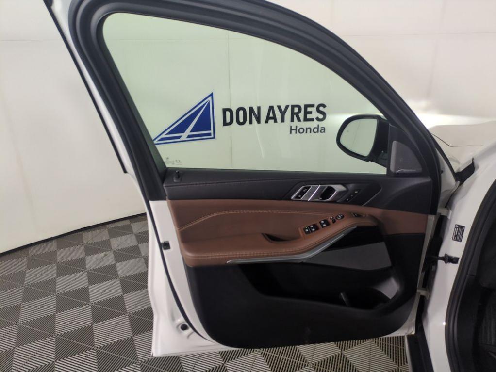 used 2021 BMW X5 car, priced at $33,498