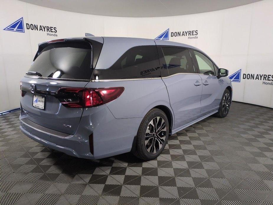 new 2025 Honda Odyssey car, priced at $52,730