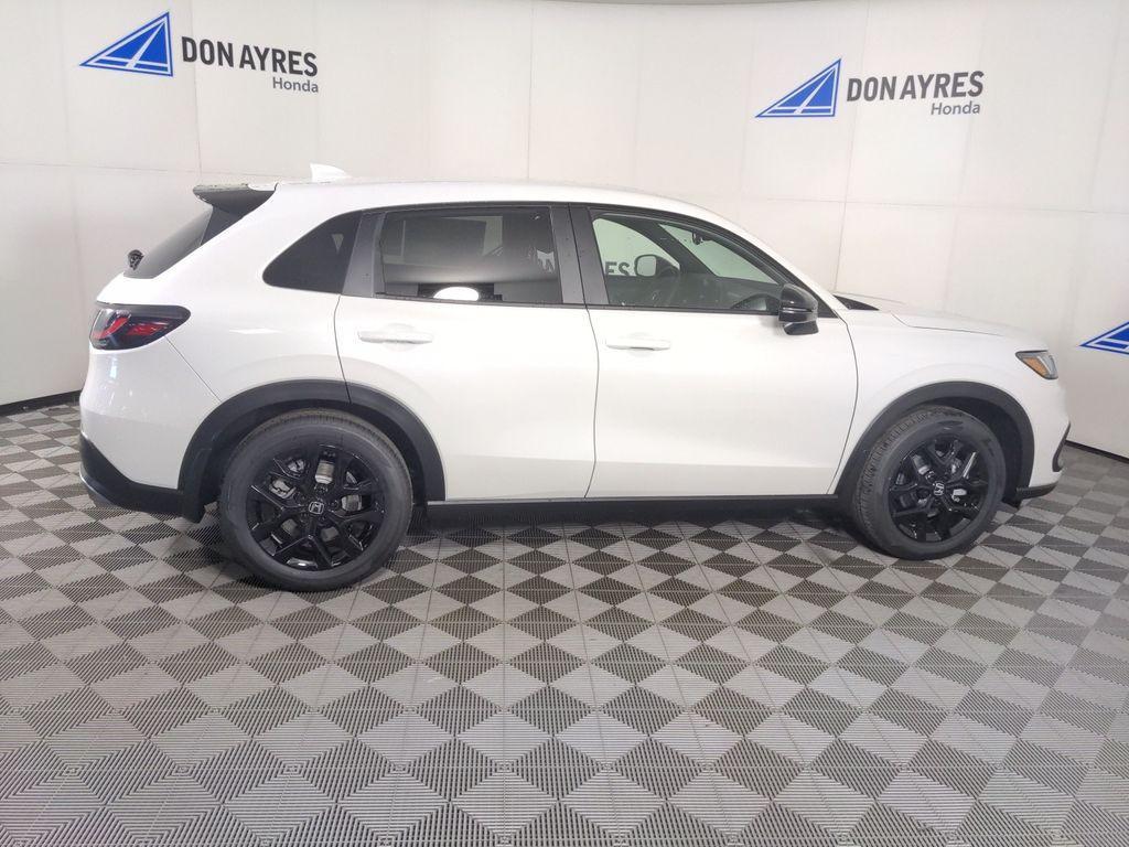 new 2024 Honda HR-V car, priced at $28,505