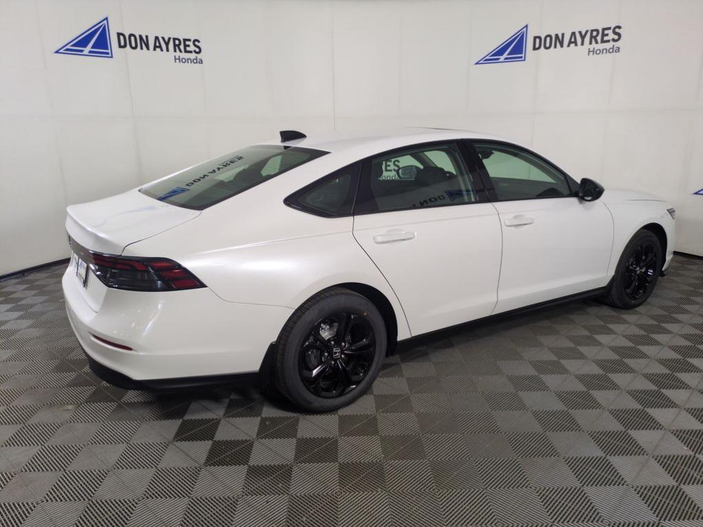new 2025 Honda Accord car, priced at $31,194