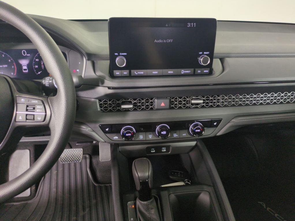 new 2025 Honda Accord car, priced at $31,194