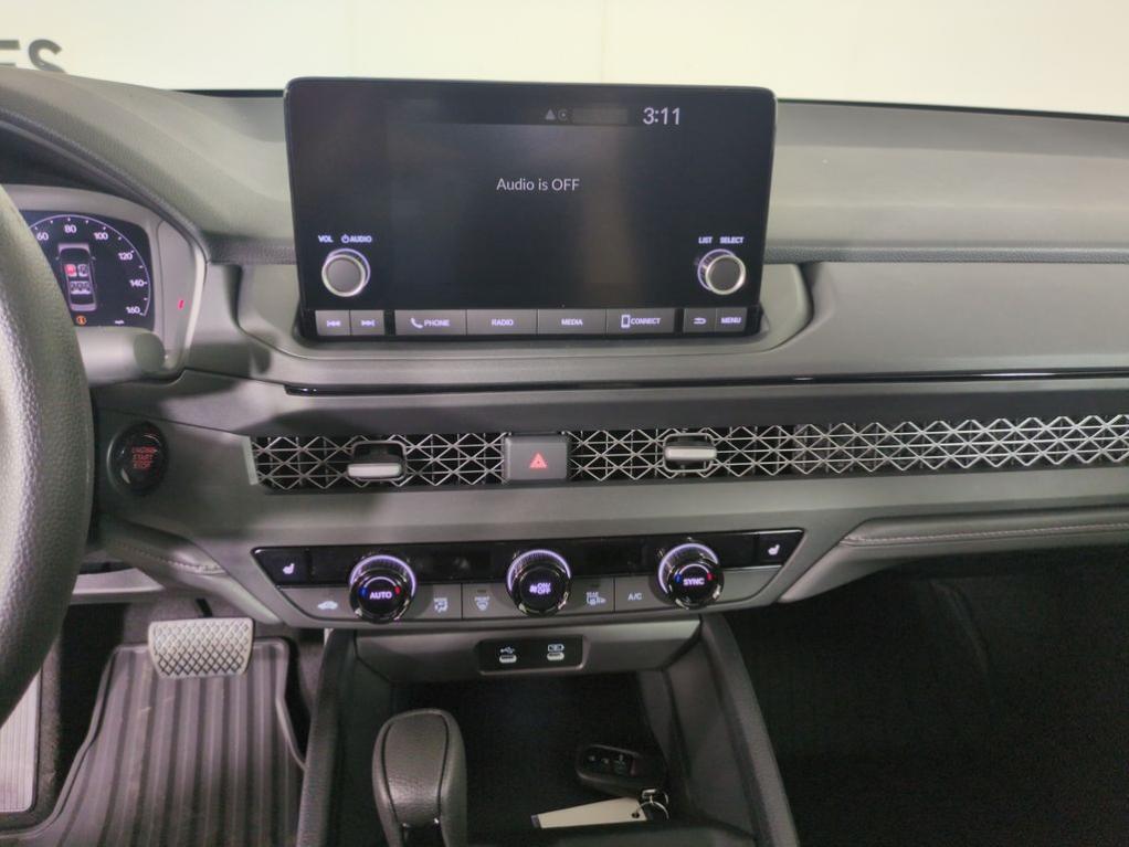 new 2025 Honda Accord car, priced at $31,194