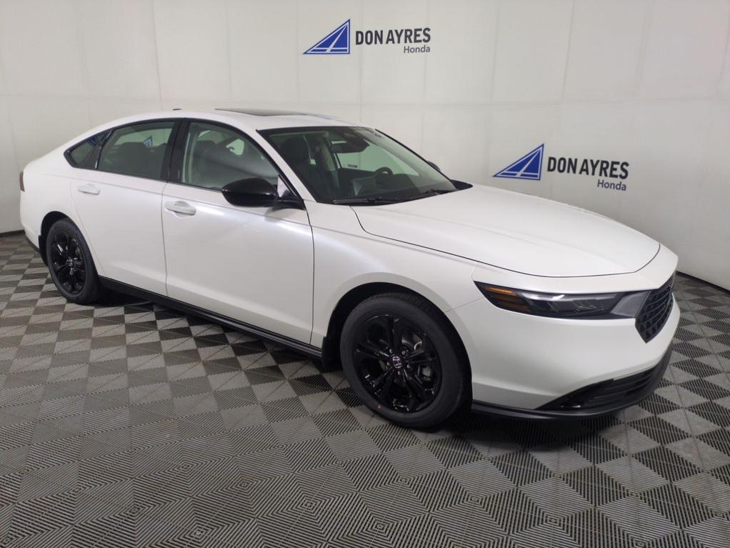 new 2025 Honda Accord car, priced at $31,194