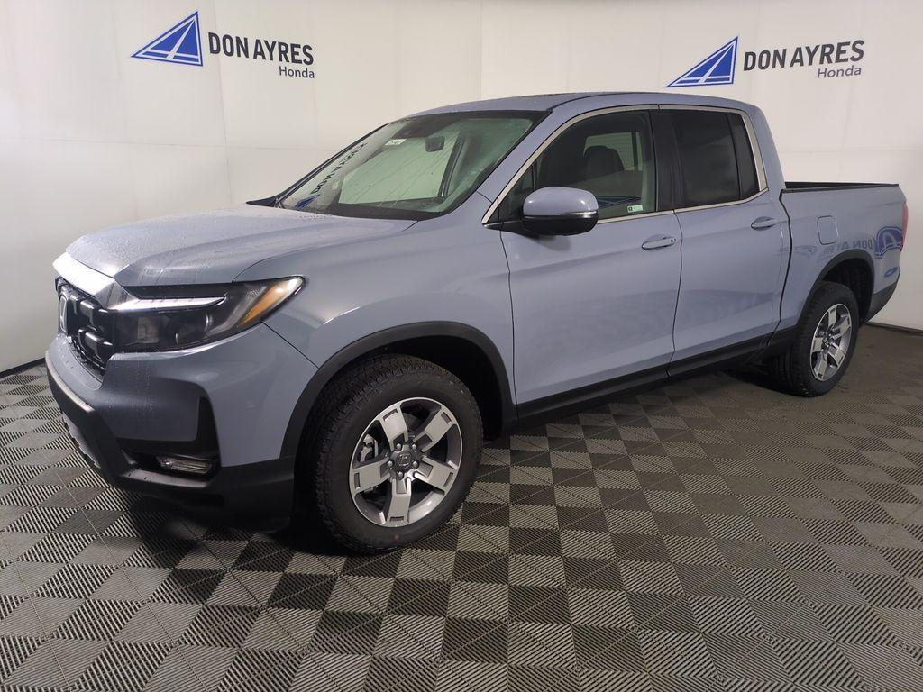 new 2025 Honda Ridgeline car, priced at $41,152