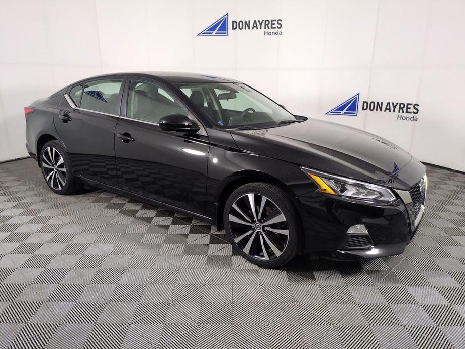 used 2020 Nissan Altima car, priced at $17,999