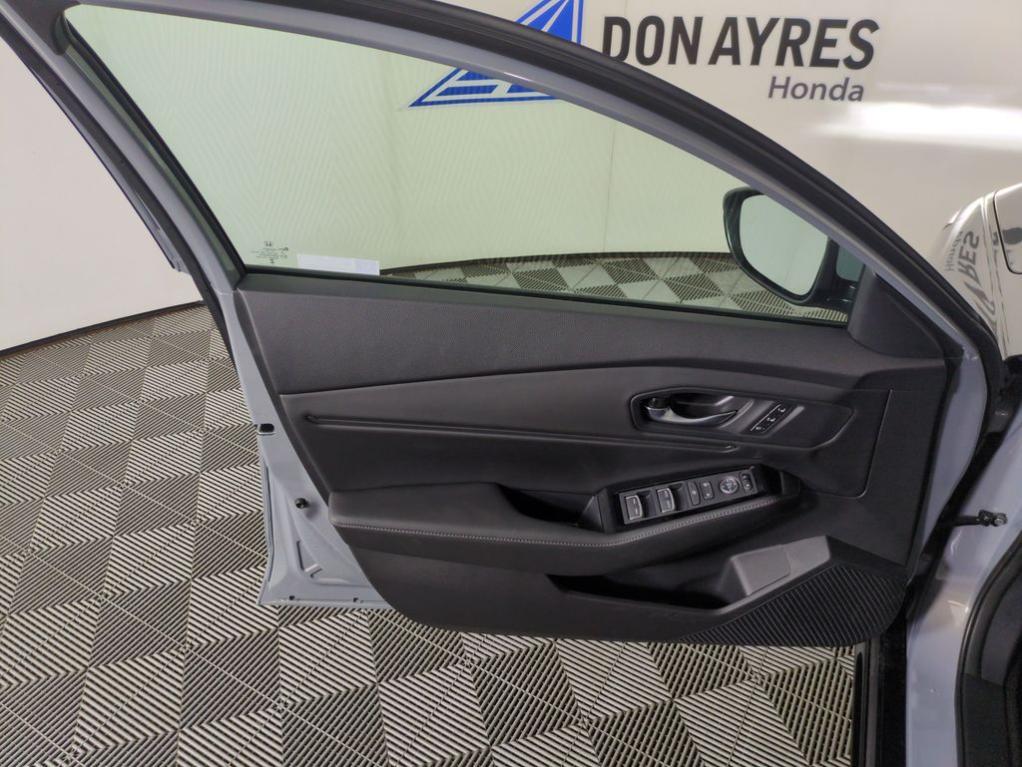 new 2025 Honda Accord Hybrid car, priced at $38,585